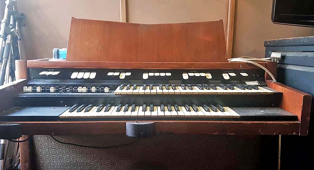 Hammond Organ